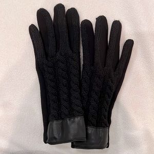 Beautiful Black Women’s Gloves